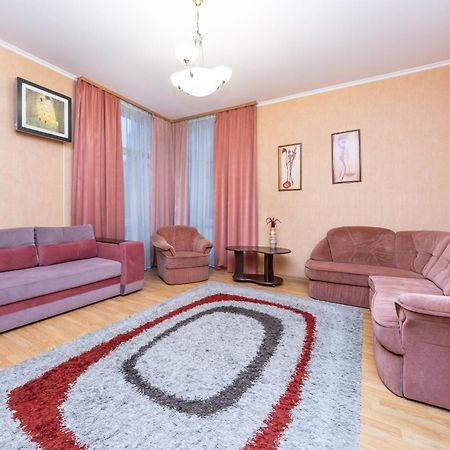 Apartments In The Center Of Pechersk 基輔 外观 照片